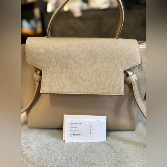 Celine Authentic belt bag in Grained calfskin light taupe. LIKE NEW - Picture 2 of 5